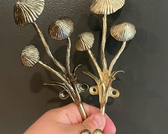 Mushroom Wall Hook (2 Colors)