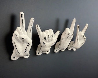 Hand Gesture Wall Hook – Decorative Metal Hooks, 18 Colors