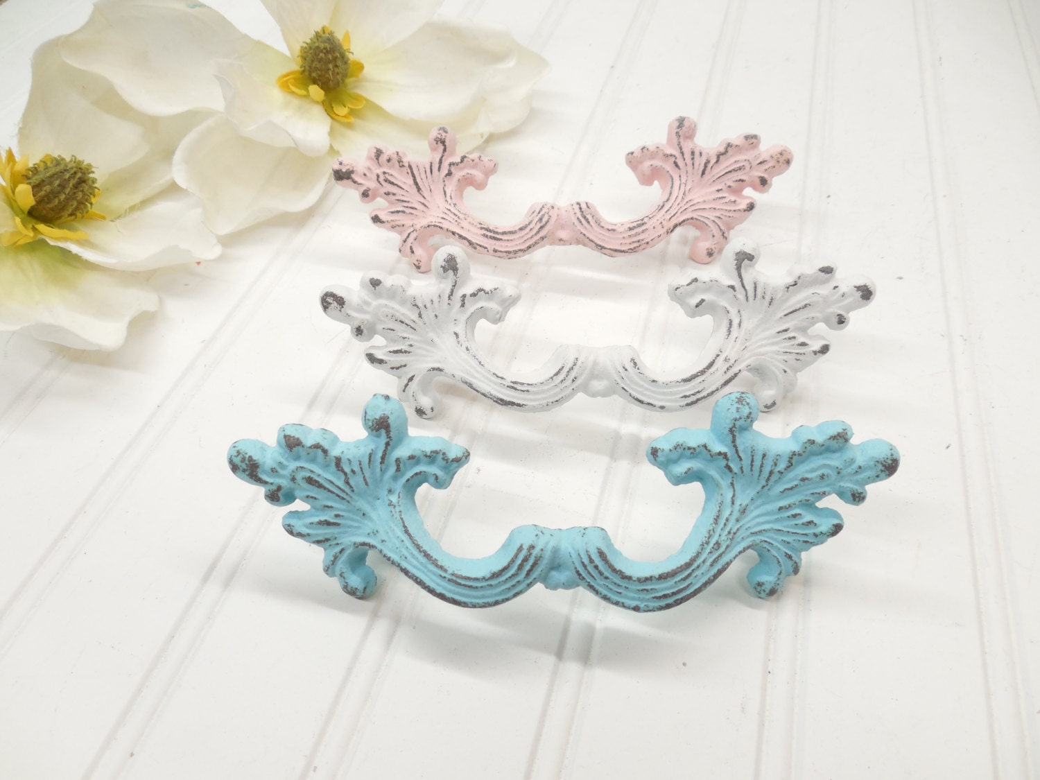 Shabby Chic Drawer Pulls, Dresser Knobs, Drawer Pulls, Shabby Chic Dresser Pulls, Dresser Knobs and Pulls, Shabby Chic Knobs, Handles