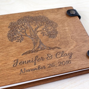 Personalisiertes Baum-Gästebuch, Familiengästebuch aus Holz, Personalisiertes Gästebuch für die rustikale Hochzeit, Hochzeitsgästebuch mit Gravur