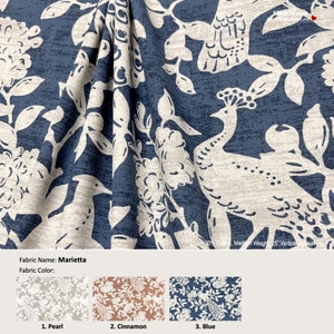 Marietta; 3 colori; Uccello blu pavone floreale; Tenda in cotone, mantovana; Larghezza e lunghezza extra, plissettata, pannello drappeggiato foderato offerto come upgrade