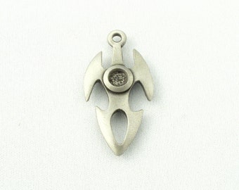 1X Tribal Shield Pewter Pendant