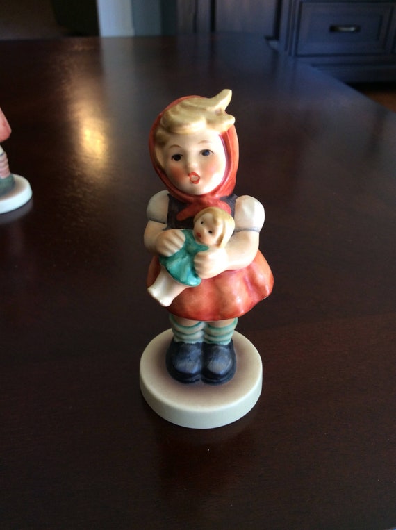 hummel girl with doll