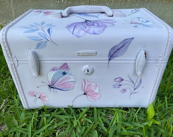 Small Samsonite Suitcase