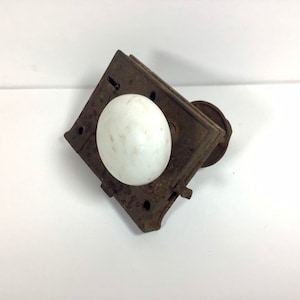 Antique Porcelain Doorknob~Vintage White Porcelain Doorknob~Rusty Vintage Hardware