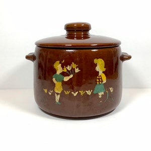 Westbend Cookie Jar, Bean Pot, Vintage Cookie Jar