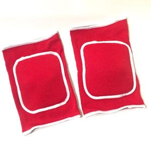 Knee pads sports wear red and gray and black sets