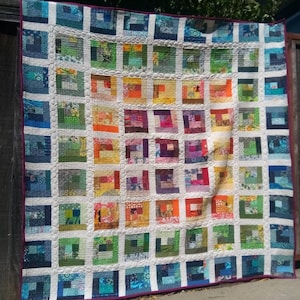Regenbogen Quilt - Versandfertig - Versandkostenfrei - Moderne Quilt - Buntes Dekor