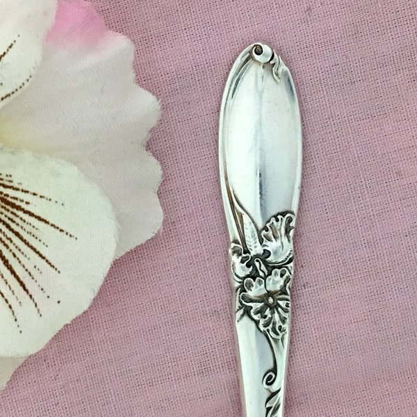 WHITE ORCHID Spoon Bracelet Buddy Helper Fastener Long Repurposed Silverplate Iced Teaspoon Jewelry Accessory BOX incl