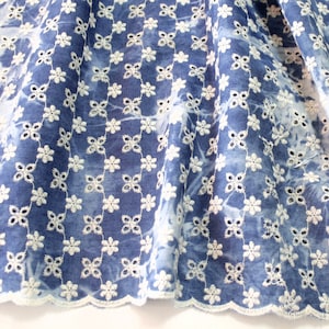 0.5 m denim fabric, eyelet embroidery, (15.98 euros/meter), 135 cm wide, blouse jeans, denim