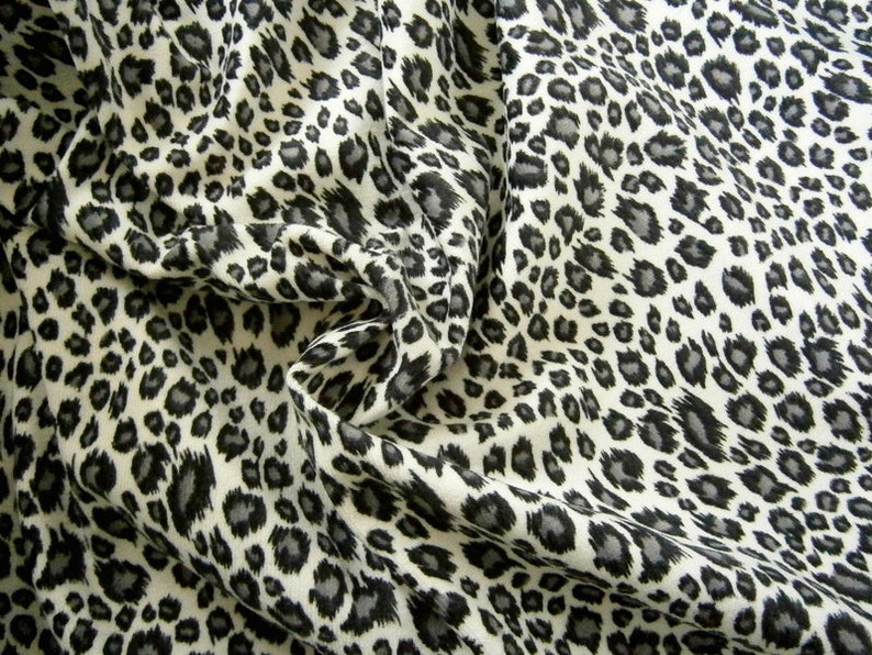 Trendy costume fabric Leo animal print