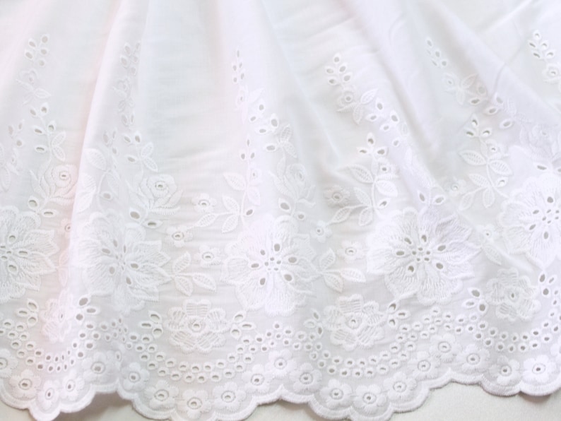 Voile de coton 0,5 m, 16,98 euros/mètre, largeur 135 cm, broderie à œillets, blanc image 2