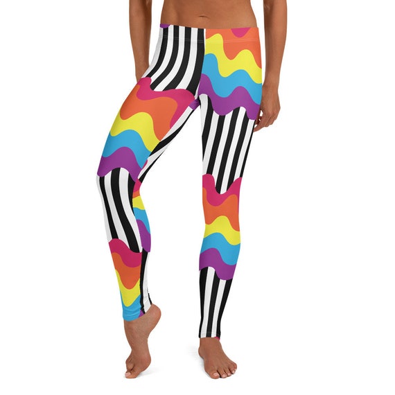 The Oh So Wavy Collection: Leggings