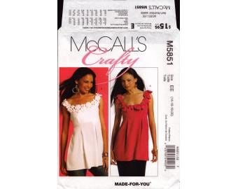 2009 Misses Sleeves Tunic Top with  Darts & Pleats Bows or Yo Yos Cup Sizes A/B C and D Uncut Size 14,16,18,20 - McCalls Sewing Pattern 5851