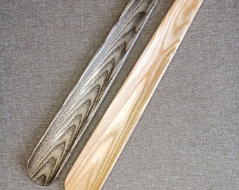 Ash shoe horn 20 inches. Engraving on wood. Gift for any occasion. Mom. To dad. Brother. To my sister. To a friend.