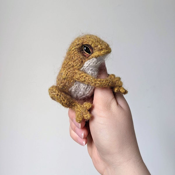 Adorable Hand Knitted Frog, Stuffed animal, gift