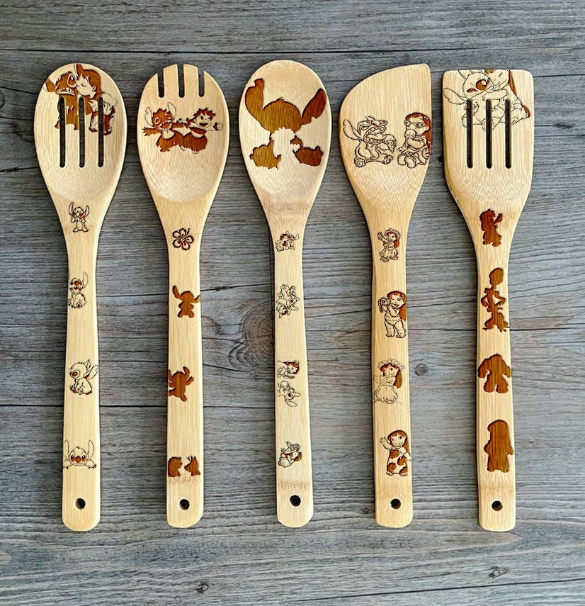 Nightmare Wooden Spoons Great Utensil Set 5 Pcs Halloween Design Wooden Spoons Set Burned Bamboo Spoons Kitchen House Warming Present Slotted Spoon 