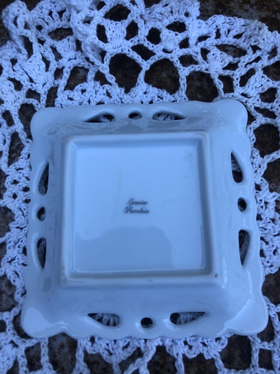 Royal Elegance Genuine Porcelain Trinket/Ring Dish - image 3