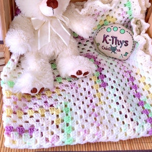 Vintage handmade crochet Granny blanket, multi-colored, birth gift, layette, cat blanket, dog blanket, van blanket