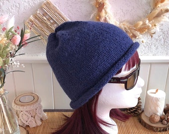 Trendy EILIS slouchy wool hat in 100% alpaca, dark indigo blue, gift for woman, gift for her, gift for teenager