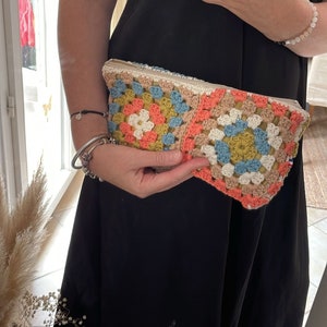 JOSIE グラニークロシェポーチ 裏地付き 布 化粧品収納 メガネ スマホ ペンケース お祭りポーチ 先生