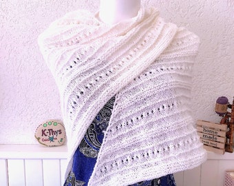 Chal PRETTY BETTY en pura lana y alpaca color blanco, chal semicalado, chal grande de lana, tejido a mano, regalo perfecto para mamá