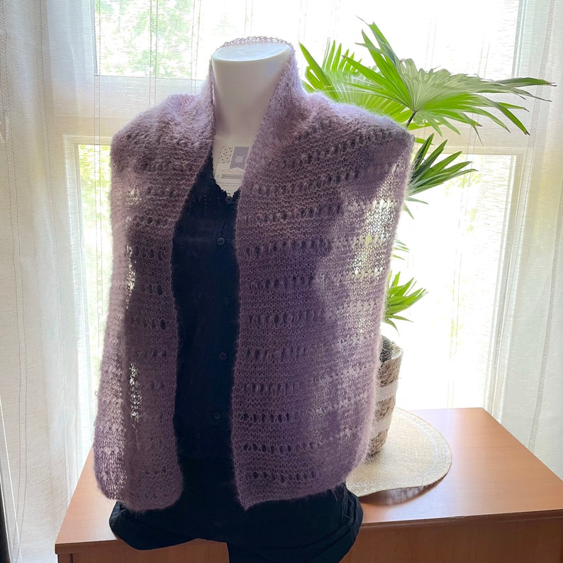 ELSA durchbrochen gestrickter Spitzenschal, Mohair, Seide, Heidekraut-Flieder, Geschenk für Mutter, Geschenk für Oma, Geschenkidee für Frauen, Geschenk für Sie Bild 6