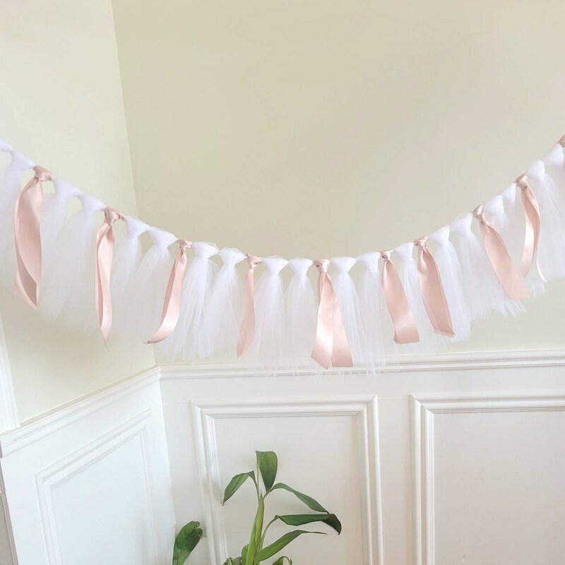 Tulle garland christmas