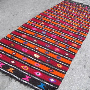 dywanik kilim darmowa wysyłka zabytkowy turecki kilim anatolijski tkany ręcznie kilim dekoracyjny kilim ROZMIAR - 50&#39;&#39; X 122&#39;&#39; (125 cm X 305 cm)