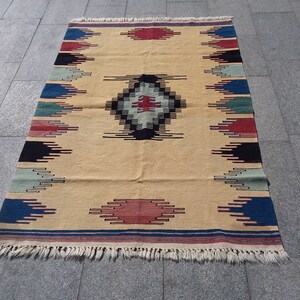 Vintage Rug Turkish kilim rug 3.8 X 5.5 ft pastel kilim rug decorative kilim boho decor rug 46&quot; X 66&quot; pale rug bohemian rug