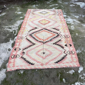 Turkish Kilim Rug, Vintage Kilim Rug, Simple Rug, Runner Rug, Accent Rug, Distressed Rug, Lounge Rug, Contemporary Rug, Wool Floor Rug,