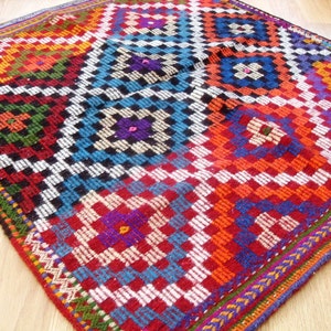 small kilim rug free small rug antalya kilim Anatolian handwoven kilim rug decorative kilim SİZE : 40'' X 42'' 100 cm X 105 cm image 3
