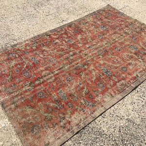 Boho decor Rug red rug Anatolian rug bohemian rug 5 ft X 8.5 ft turkish kilim rug vintage rug 60.8&quot; X 102&quot; rug decorative rug decorative rug