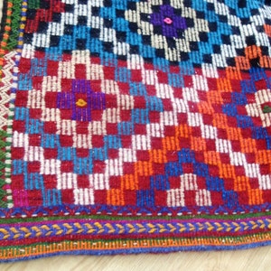 small kilim rug free small rug antalya kilim Anatolian handwoven kilim rug decorative kilim SİZE : 40'' X 42'' 100 cm X 105 cm image 4