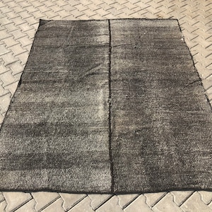 Tapete kilim preto, tapete boho feito à mão, tapete turco, tapete cinza, tapete vintage de 5,8 pés x 7,5 pés, tapete decorativo, tapete boho, tapete de área de 70 &quot;x 90,8&quot;