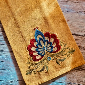 Machine Scandinavian Floral Tea Towel!!