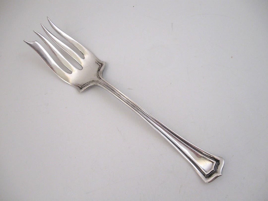 Rogers 1881 Scotia Pattern Cold Meat Fork, Jameson Design Scotia Pattern, Art Deco Large Serving