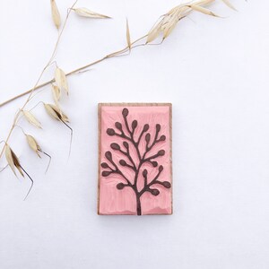 Tampon à motif de branchage avec des baies 3,5 x 5,5 cm