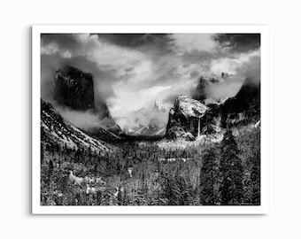 Impresión de tormenta invernal de Yosemite, paisaje vintage en blanco y negro (sin marco)
