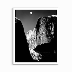Moon and Half Dome, Yosemite National Park, Ansel Adams - 1960 INGELIJSTE PRINT