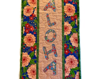 Hawaiian Aloha Quilted Wall Hanging Decor