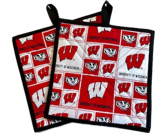 University of Wisconsin Badgers Quilted Potholders, Set of Two Pot Holders, LawsonCreations