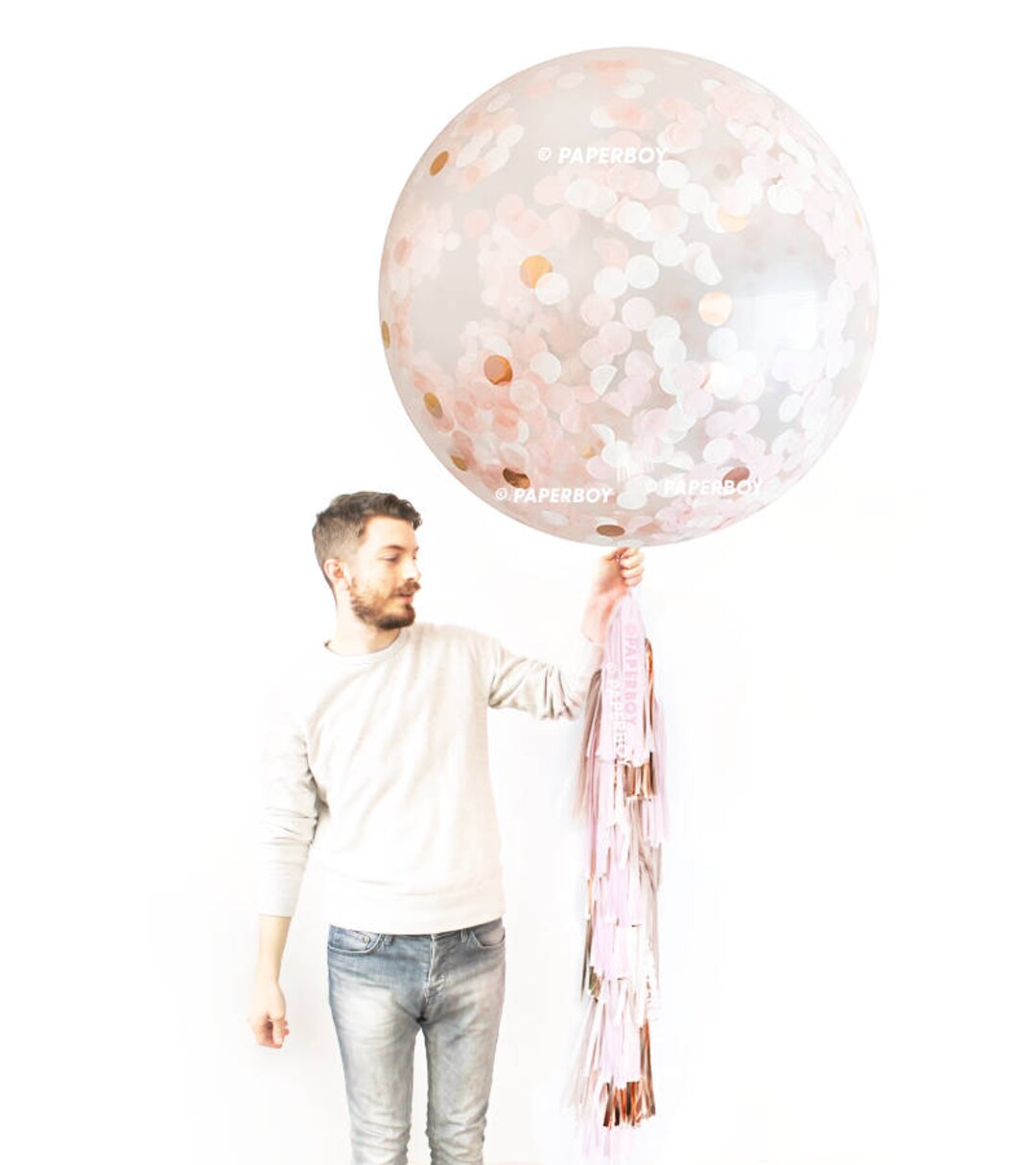 30 anniversaire de ballon-diapositives avec confettis' T-shirt