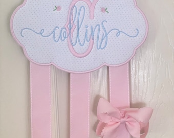 Embroidered Bow Holder, Personalized Hairbow Hanger, Baby Girl Nursery Decor