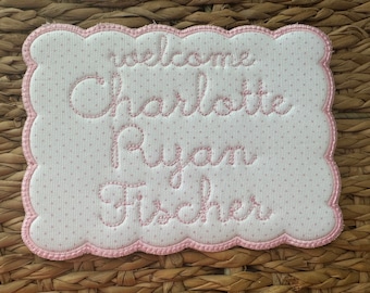 Welcome Baby plaque, hospital boys bassinet plaque, baby girl banner for hospital, scallop birth announcement prop