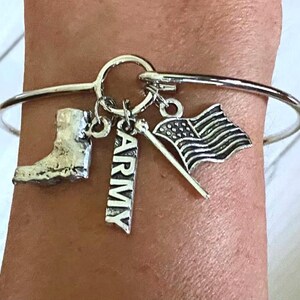 ARMY Combat Boot Flag Support Our Troops  Loop Bangle Bracelet