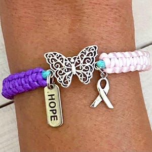 Pulsera de guerrero mariposa para la concientización sobre la tiroides, cáncer de tiroides, Hashimoto, lupus de Graves, hipotiroidismo, hipertiroidismo. Seleccione el dije.