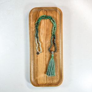 Collar de mala con chakra del corazón, cuentas de oración de mala anahata, mala anudado a mano de 108 vueltas de 6 mm con borla de algodón, cuentas de yoga de japa mala, afirmaciones