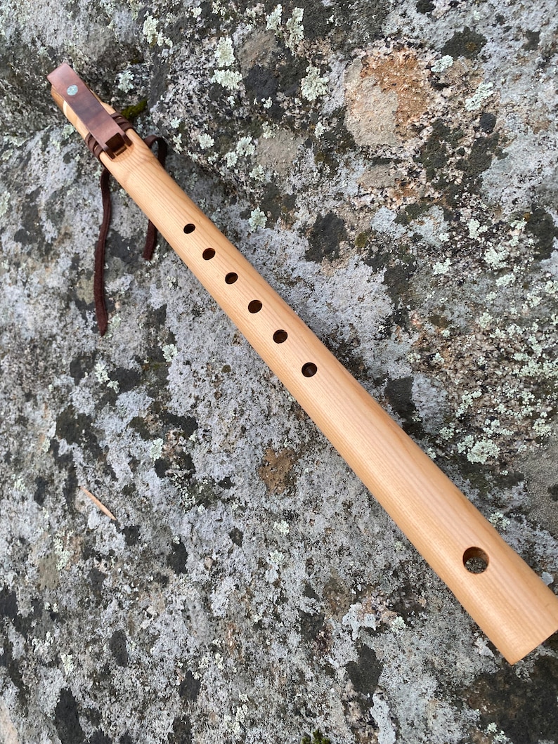 Native American Flute, key of F image 8