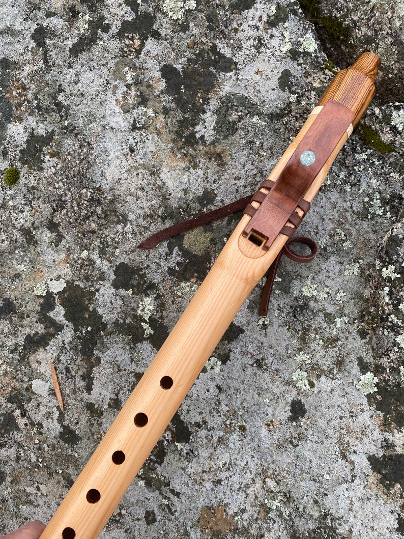 Native American Flute, key of F image 4